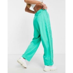 NWOT ADIDAS Originals pants green mint medium